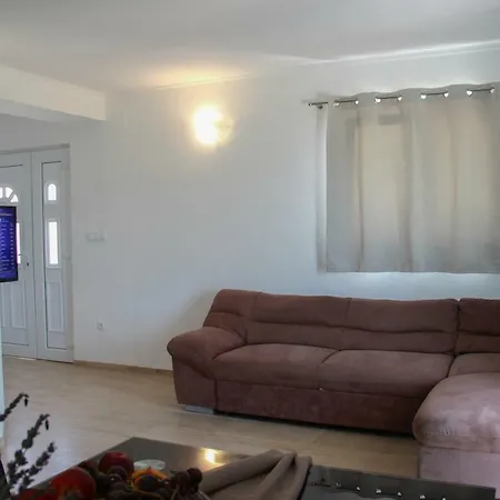 Apartman Elena Apartamento *