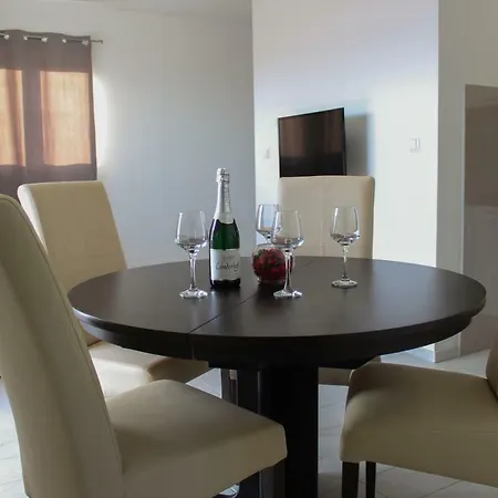 Apartman Elena * Trogir